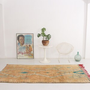 Vintage Moroccan Boujad Rug THE SPHINX 5 ft x 10 ft / 150 x 300 cm