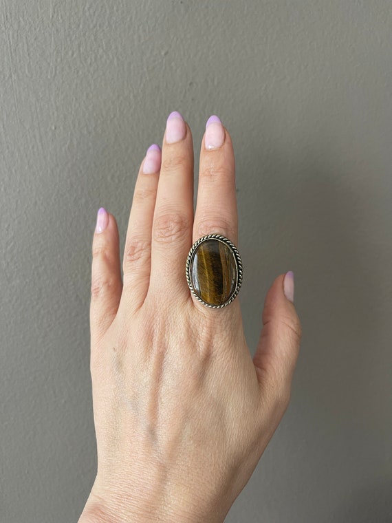 Large Tiger’s Eye Ring Size 6 3/4 - image 4