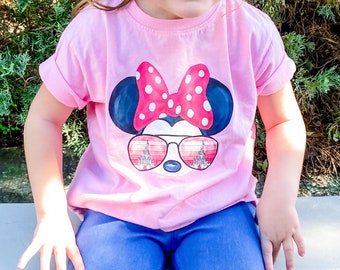 Minnie Mouse - Retro Castel Sunglasses Disney Tee TODDLER