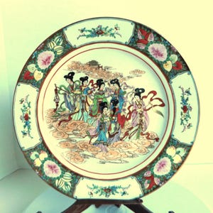 10&quot; Hand Painted Famille Rose Plate, Chinoiserie Wall Art