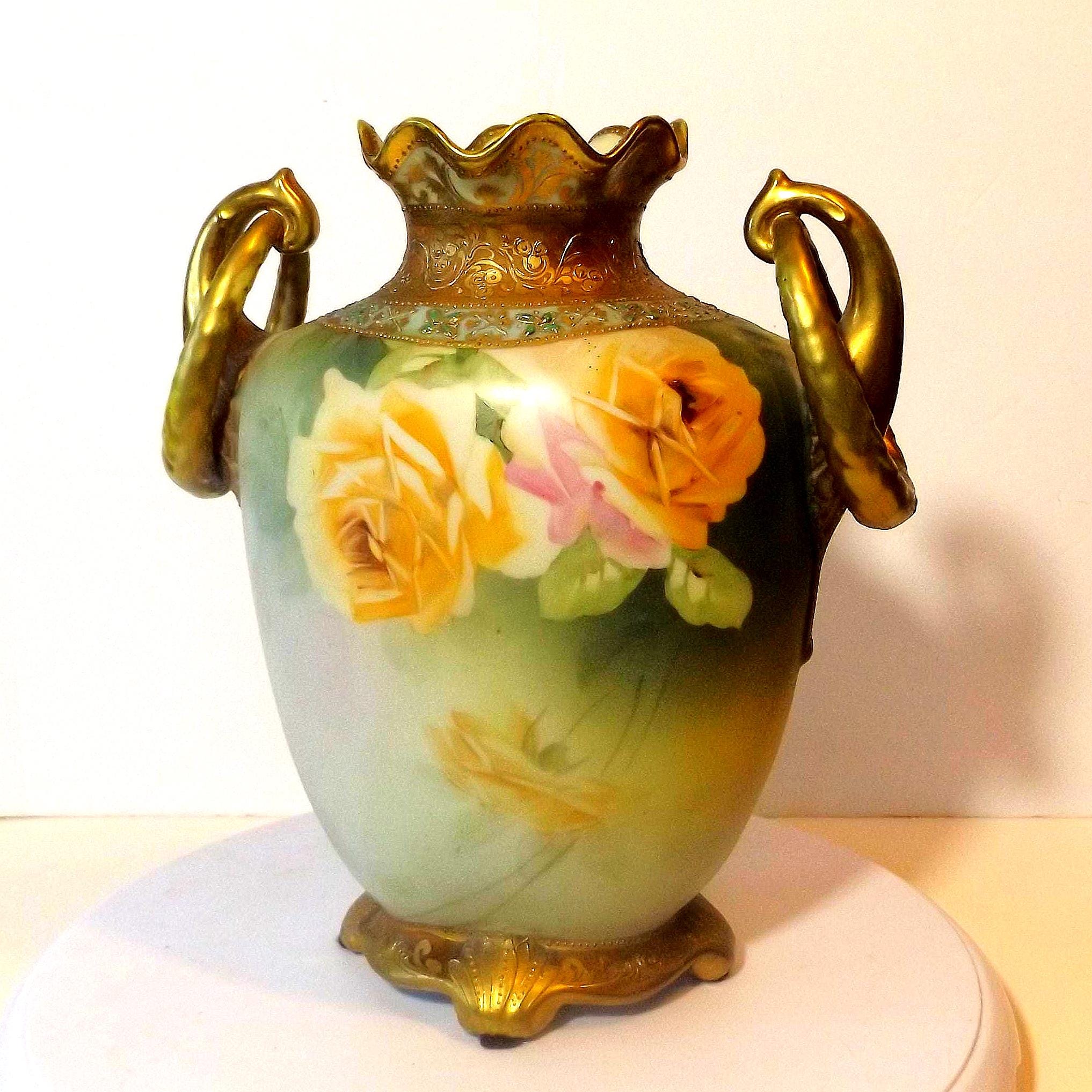 Japanese Gilded Vase - Etsy