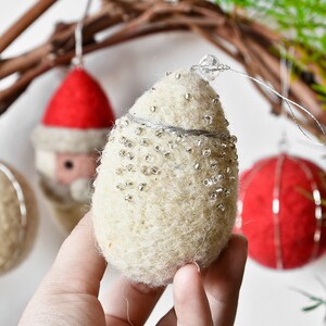 Set of 4_Handmade Felt Christmas Ornament_White & Silver/Gold image 6