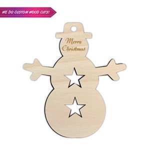 Coupe de bonhomme de neige de bois de Noël - Décor d’étoile personnalisé de Noël, pendaisons de bonhomme de neige personnalisées - décorations de Noël