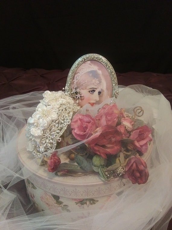 Vintage bridal headpiece, pearl crown, bridal tia… - image 1