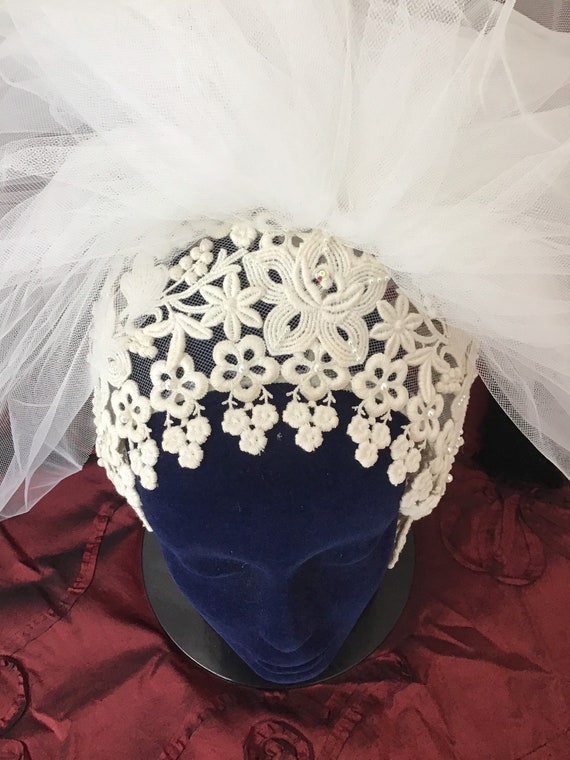 Vintage bridal headpiece Juliet cap and veil - image 2