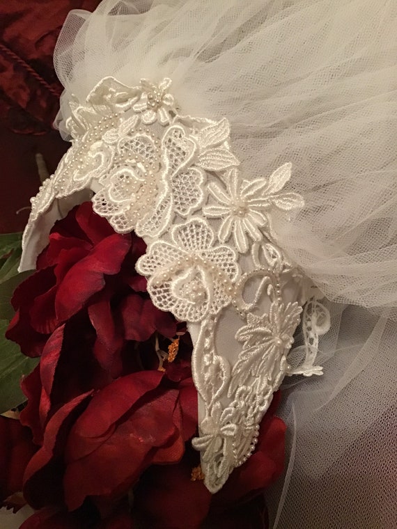 Bridal vintage Juliet cap and veil
