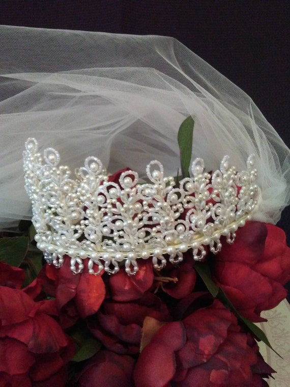 Vintage bridal pearl tiara and veil, pearl tiara,… - image 2