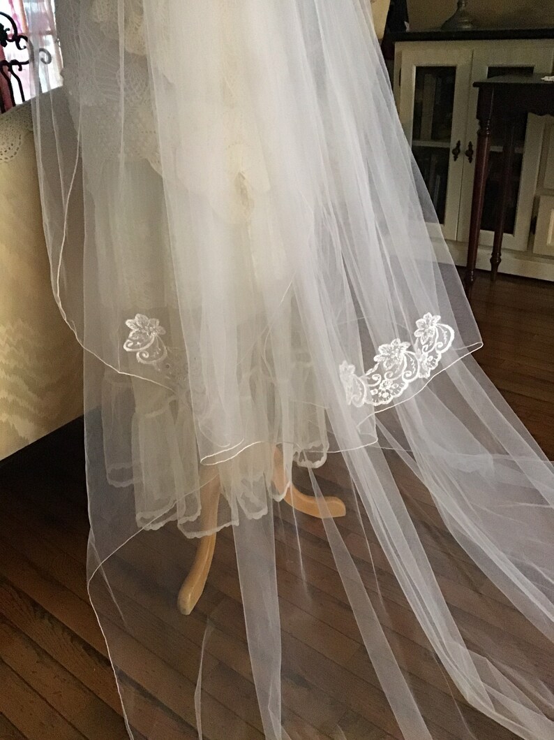 bridal headpiece with veil