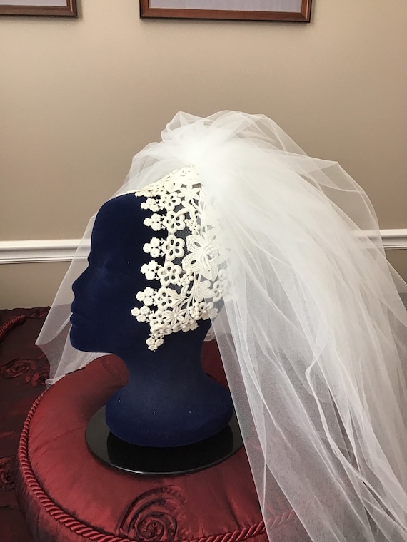 Vintage bridal headpiece Juliet cap and veil - image 4