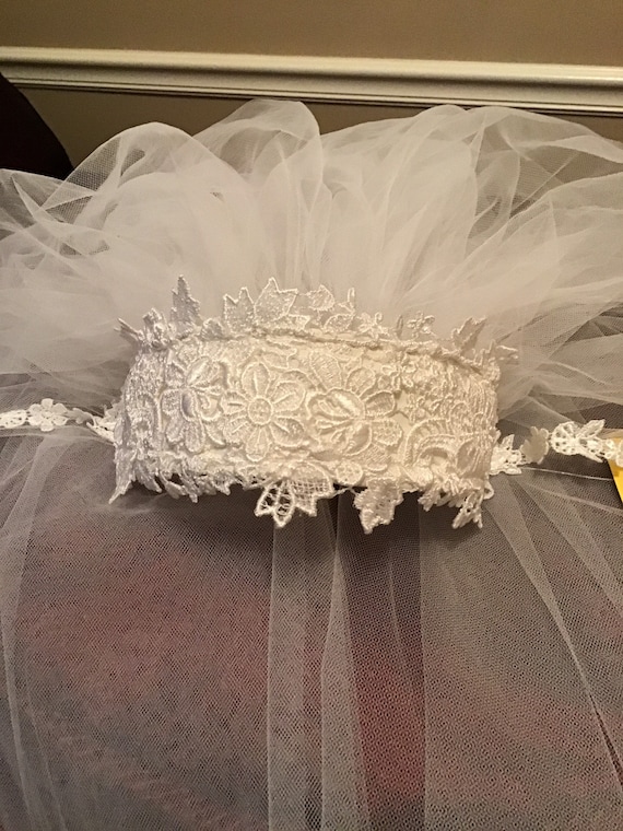 Bridal headpiece and lace veil vintage - image 1