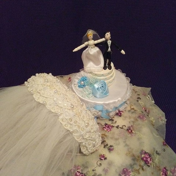 headpiece and veil