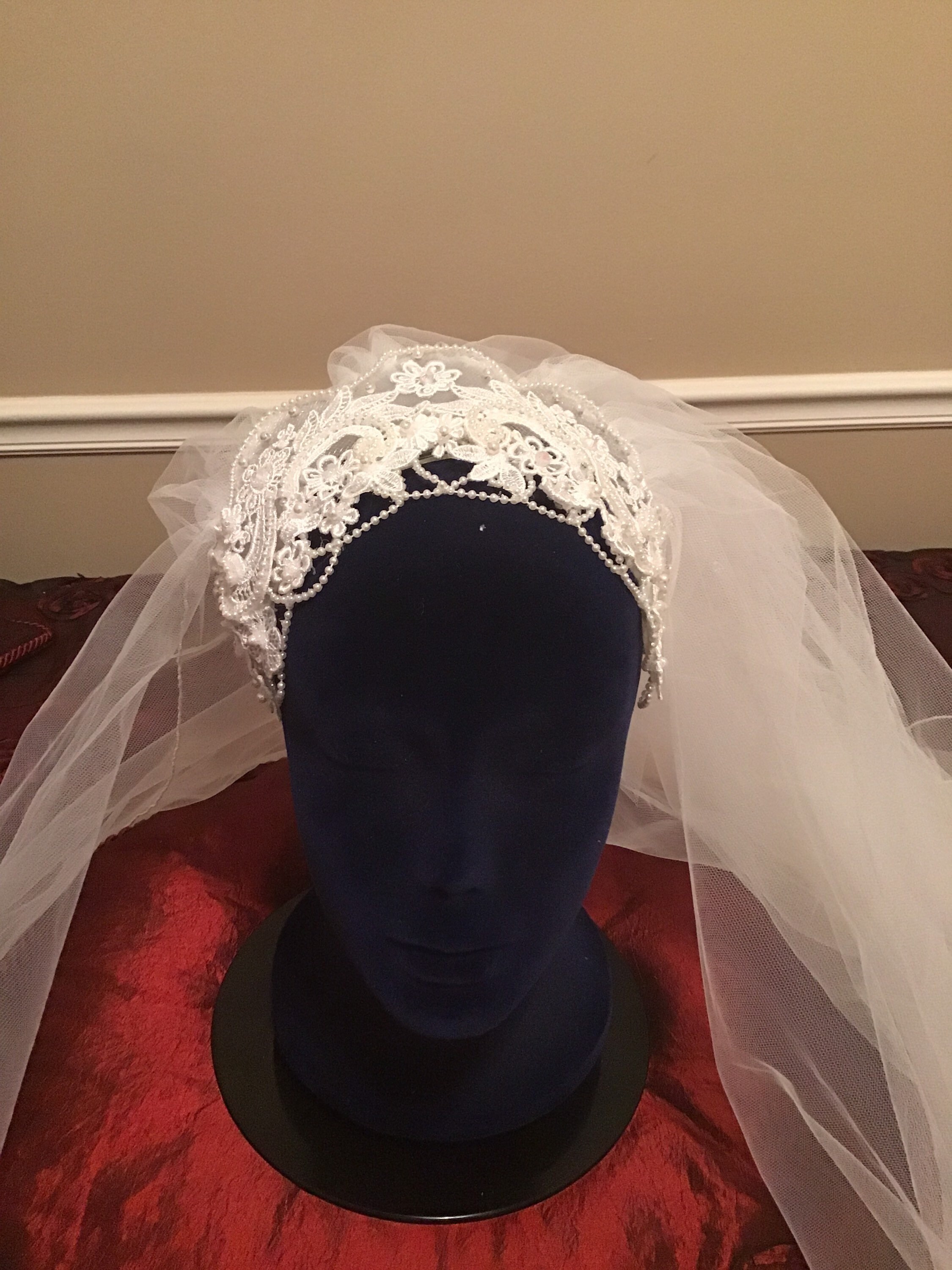 headpiece and veil
