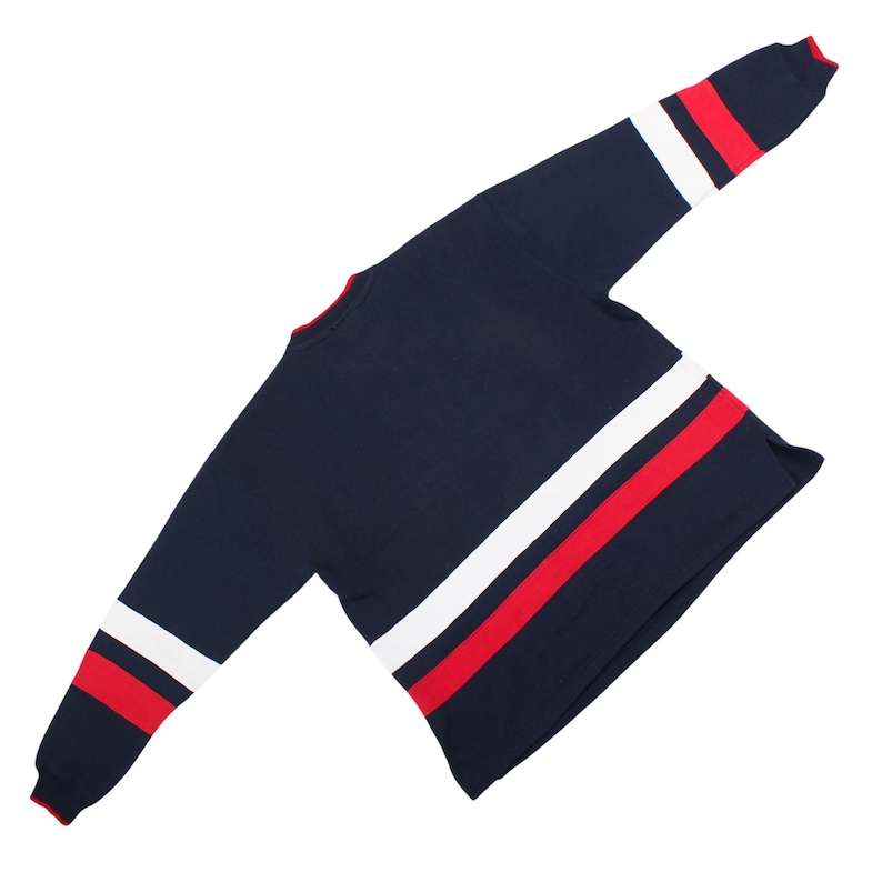 vintage rave outfit, soft grunge sweatshirt, skater pullover navy, oversized graphic fleece, street wear basics, authentic vintage usa, thrift shop sportswear, vintage sportswear shop, throwback athletic gear, winter streetwear apparel, cozy thrift sweater