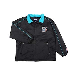 Vintage Charlotte Hornets black and teal NBA windbreaker jacket, XL size, retro 90s style zip-up nylon coat with embroidered team logo