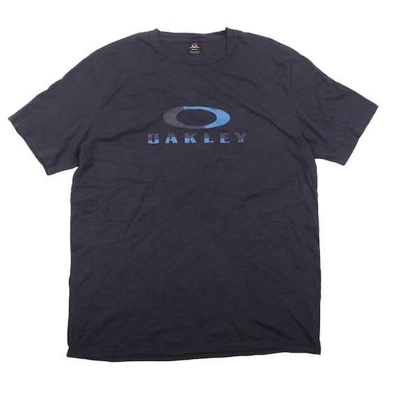 Vintage Y2K Oakley T-shirt - Etsy