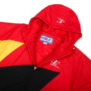 hooded puffer jacket, thick winter jacket, collectible vintage nfl, kansas city football, preowned sports jacket, thrifted nfl clothes, clean vintage puffer, warm gameday outfit, vintage coat with hood, authentic vintage streetwear, retro kc chiefs