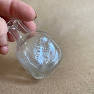 1920 Glycol Thymoline Mouth Wash Glass Bottle Vintage Medicinal
