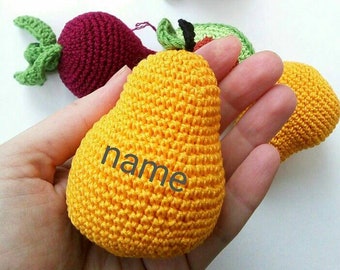 Crochet pear with name, Yellow personalized fruit Natural teether, Knitted Rattle, 1st Birthday baby gift, Organic cotton toy, Play food toy