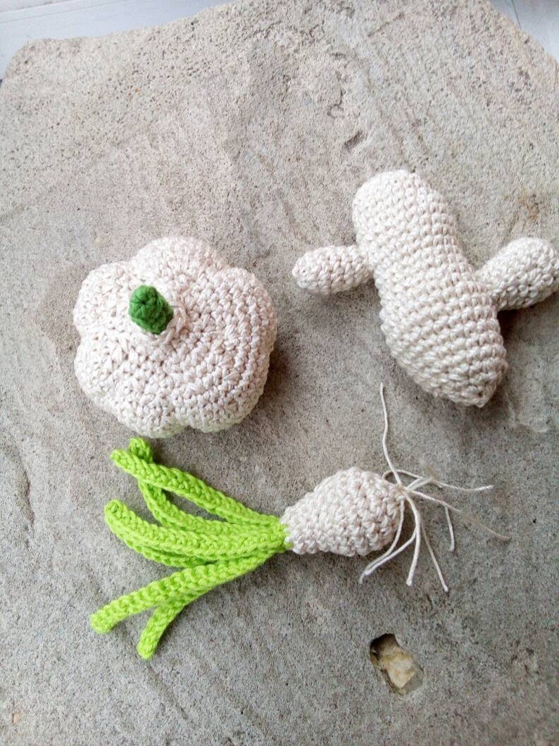 Crochet play food set 4 veggies, Natural teether toys, Waldorf baby green vegetables, baby Vegan gift, 1st birthday idea, Montessori toy image 7