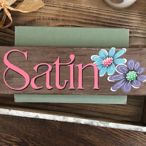 Medium Horse Stall Sign in Brown Dry Brush