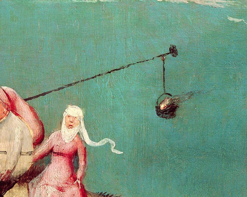 Op de afbeelding: Detail van een schilderij met een vrouw in een roze jurk en witte hoofdbedekking. Een lange paal strekt zich uit over de turquoise achtergrond en draagt een kleine, donkere emmer met een vlam. Het kunstwerk heeft een historisch of religieus thema.