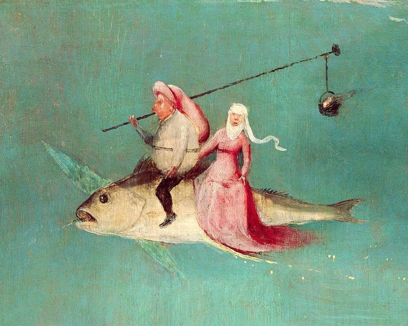 Op de afbeelding: Een schilderij met twee figuren die op een grote vis door een turquoise ruimte rijden. E&eacute;n figuur draagt een witte jas en een roze hoed en houdt een lange paal vast. De andere figuur draagt een roze jurk en een witte hoofdbedekking. Een lantaarn hangt aan de paal.