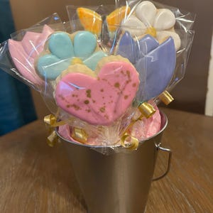 Floral Half Dozen Cookie Bouquet Gift