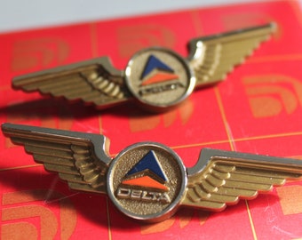 Vintage Delta Airlines Junior Flyer Gold Wings Plastic Pin - Delta Stewardess Gift for Kids