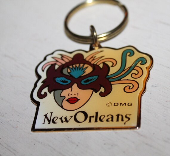 Vintage New Orleans Souvenir Keychain, The Big Ea… - image 1