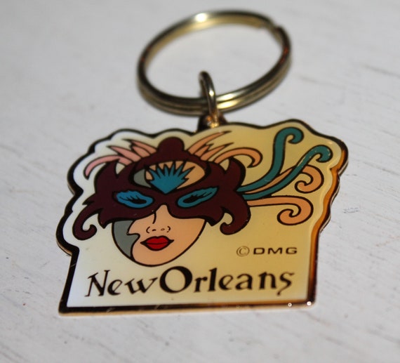 Vintage New Orleans Souvenir Keychain, The Big Ea… - image 2