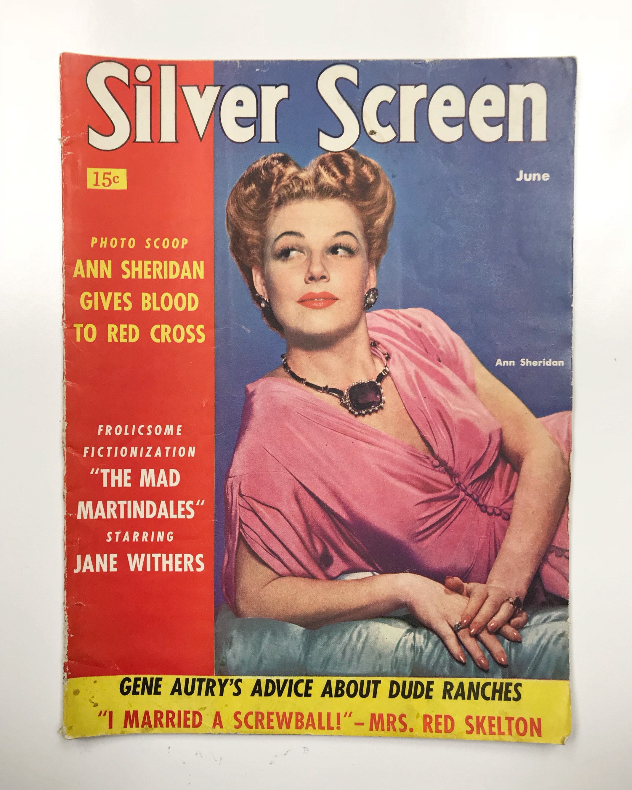 Screen magazine