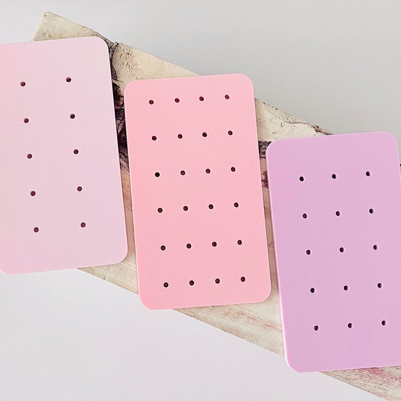 Mini Acrylic Stud Earring Holder: Travel Organizer