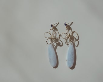 Lace Agate Flower Earrings