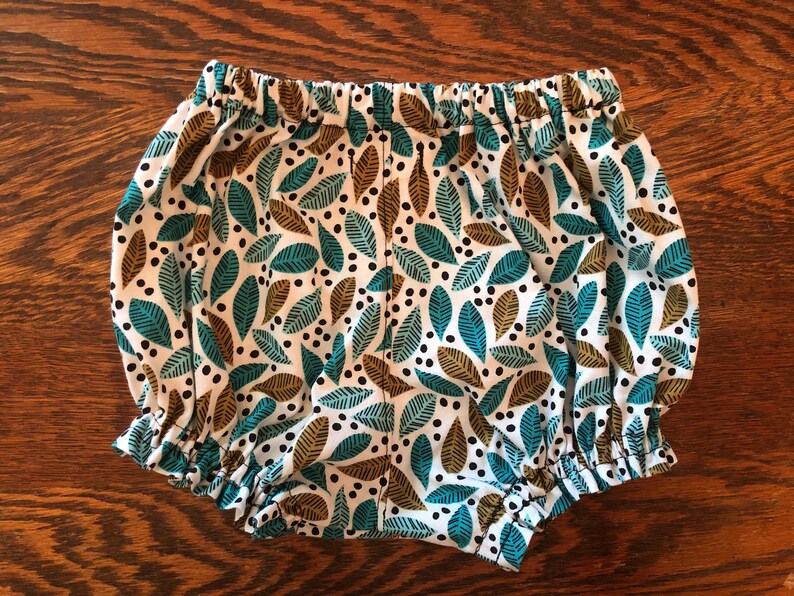 Organic White Floral Bloomers // Eco Friendly Baby Bloomer // Etsy