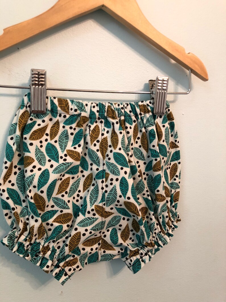 Organic White Floral Bloomers // Eco Friendly Baby Bloomer // Etsy