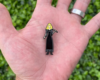 Stevie style enamel pin