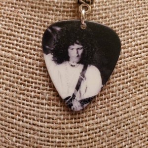 EARL'S Court Brian Necklace..Hot 70s Bri..Fire