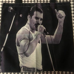 Freddie Live Aid Bag- 16 x 16- linen