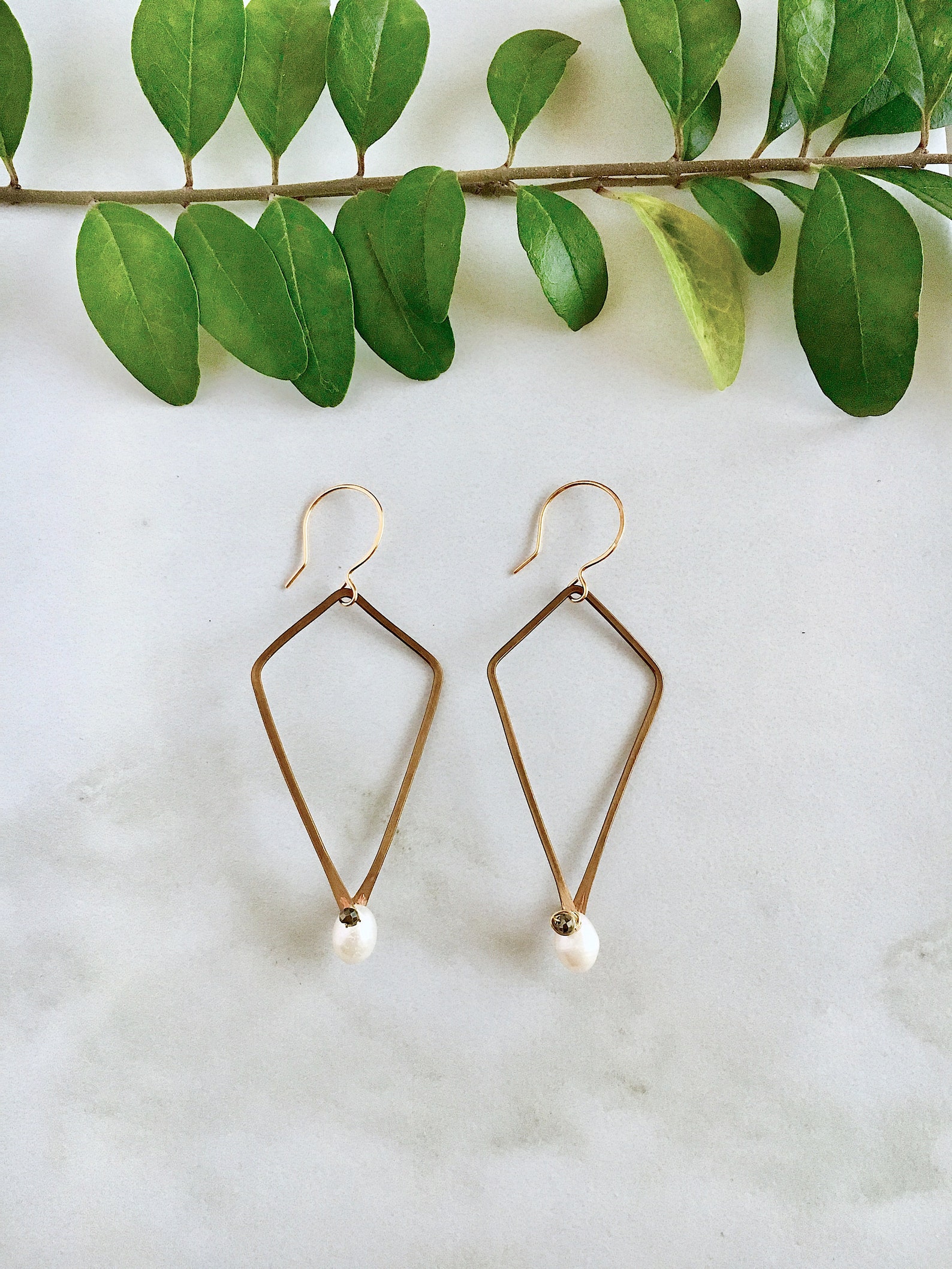 Geometric Copper Hoop Earrings With Pearl Drop and Pyrite Etsy