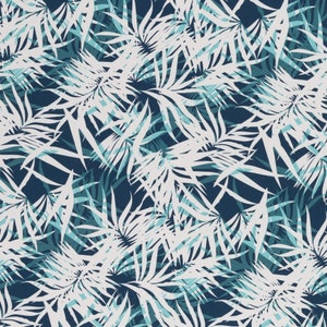 Könnte beinhalten: Ein nahtloses Muster mit weißen Palmblättern auf dunkelblauem Hintergrund. Die Blätter sind übereinander gelegt und überlappen sich, wodurch ein tropisches und exotisches Gefühl entsteht.