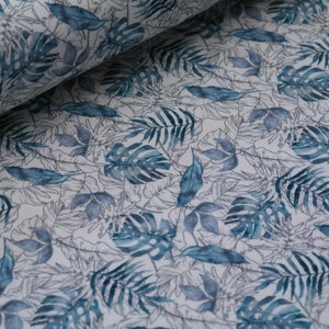 Jersey Organic Cotton Blätter blau auf cremeweiß