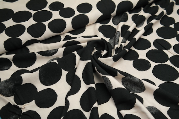 Viscose woven fabric Hilco Flavia dots on cream white