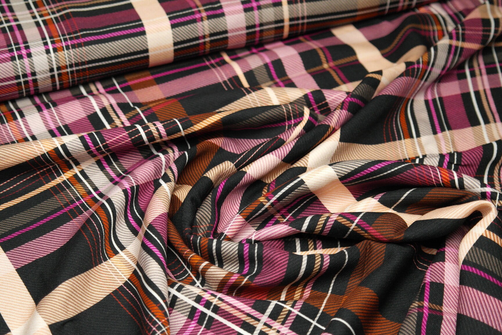 Iselin Hilco Viskose Stoff Hilco Viskose Amelia Blumen Karo REST 45 Cm