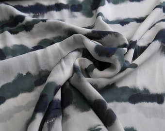 Burda Style 08/2021 Chiffon Viscose Himalayan BatikLook Model 104 Tunic