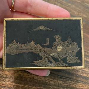 Vintage Sankyo Swan Music Powder Box Japan