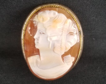 Cameo Brooch Lady Silhouette Pin Victorian