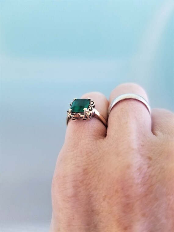 10k Gold Ring Green (May Birthstone) Pinky Ring /… - image 2