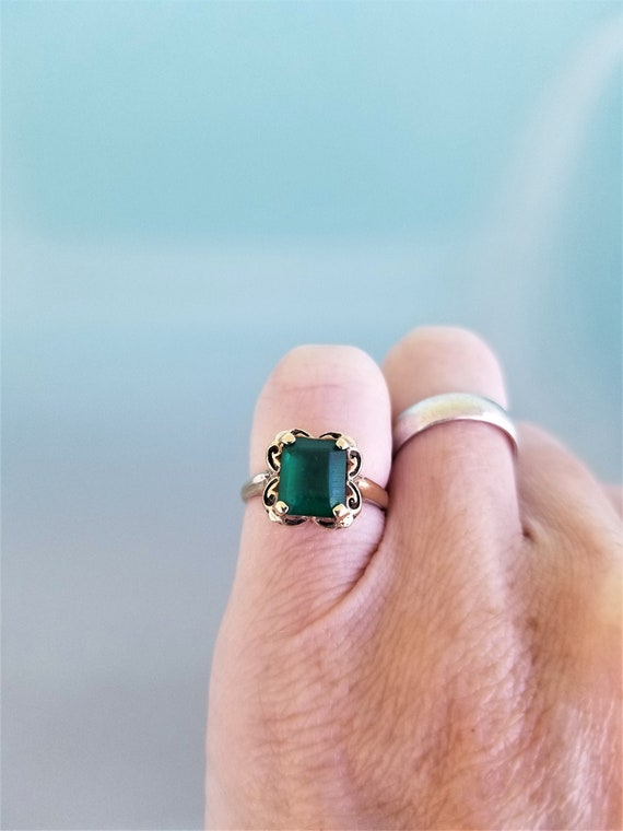 10k Gold Ring Green (May Birthstone) Pinky Ring /… - image 1