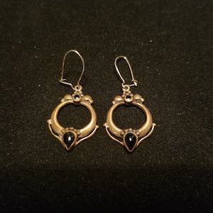 Pair hanging brass / bronze onyx earrings