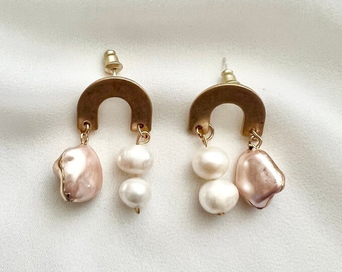 Mismatching pale pink pearl gold brass earrings